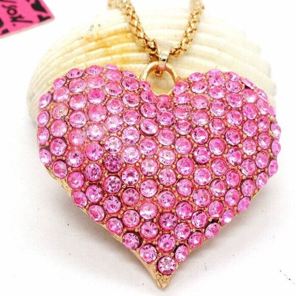 Betsey Johnson Jewelry - 💞 Betsey Johnson pink crystal heart necklace 💞